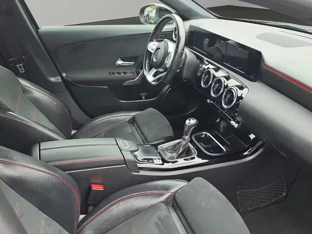 Mercedes-Benz A 180 AMG Line*NIGHT*WIDESCREEN*MBUX* 01/2019-photo-14