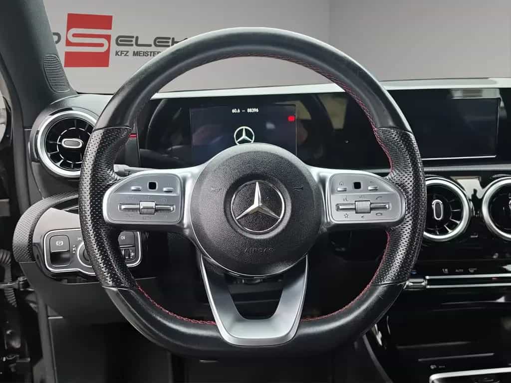Mercedes-Benz A 180 AMG Line*NIGHT*WIDESCREEN*MBUX* 01/2019-photo-8