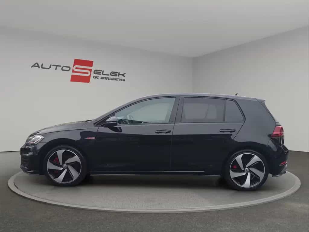Volkswagen Golf VII GTI PERFORMANCE+LED+DIGITAL TACHO+PDC 04/2018-photo-0