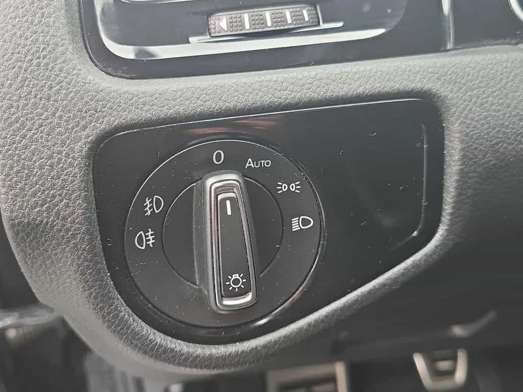 Volkswagen Golf VII GTI PERFORMANCE+LED+DIGITAL TACHO+PDC 04/2018-photo-19