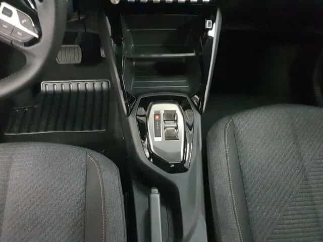 Peugeot 208 Style MHEV 110 +Mirrorscreen+SHZ+EPH+LED+ null-photo-11
