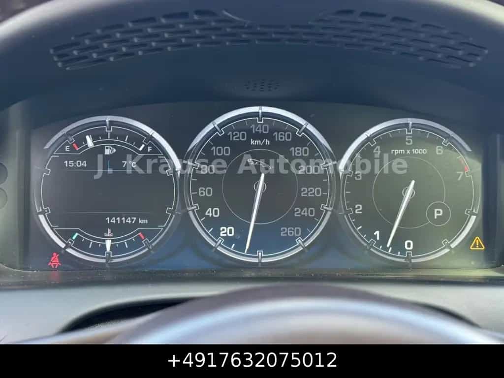 Jaguar XJ 5.0 V8 Portfolio Pano 22Zoll DigiTacho Keyl. 01/2012-photo-21