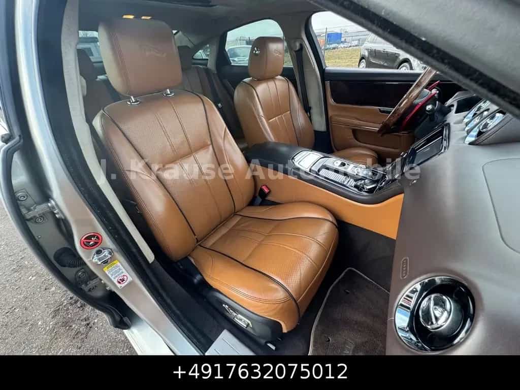 Jaguar XJ 5.0 V8 Portfolio Pano 22Zoll DigiTacho Keyl. 01/2012-photo-30
