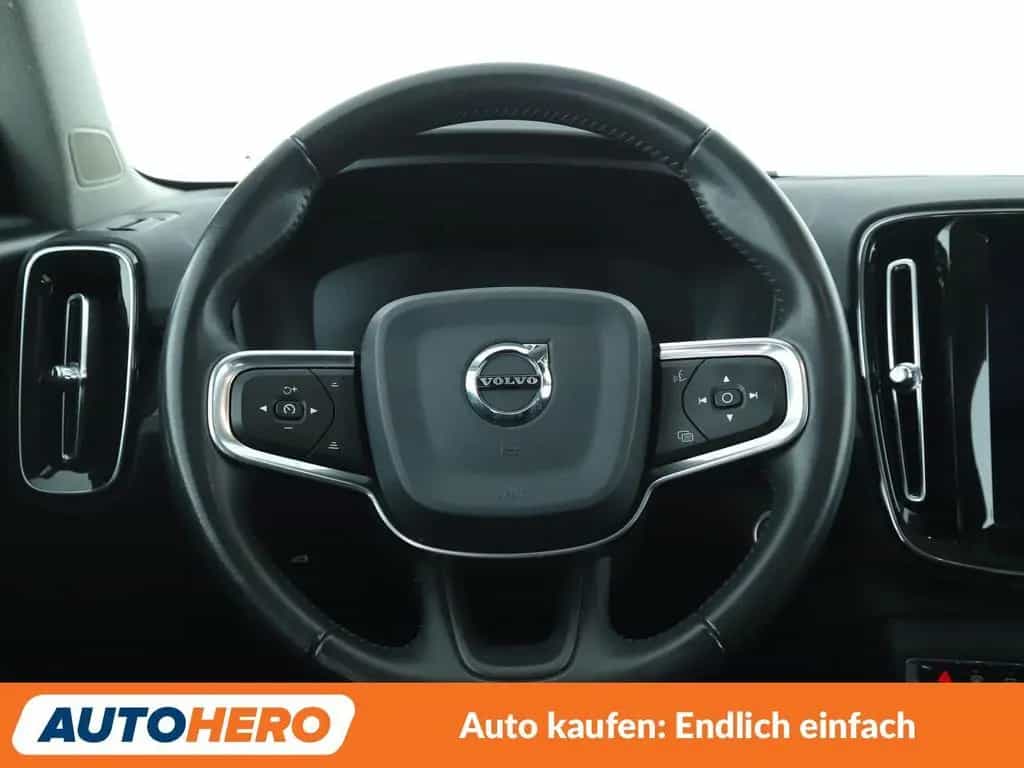Volvo XC40 2.0 T4 Inscription 2WD Aut.*NAVI*LED*TEMPO* 11/2019-photo-18