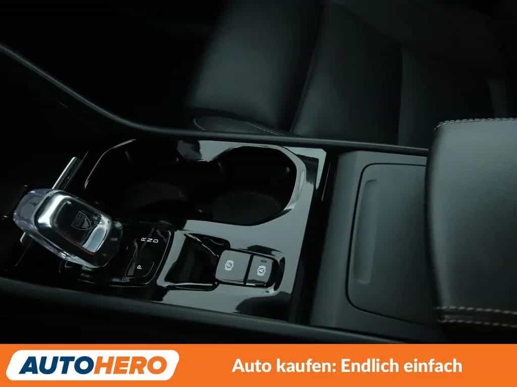 Volvo XC40 2.0 T4 Inscription 2WD Aut.*NAVI*LED*TEMPO* 11/2019-photo-23