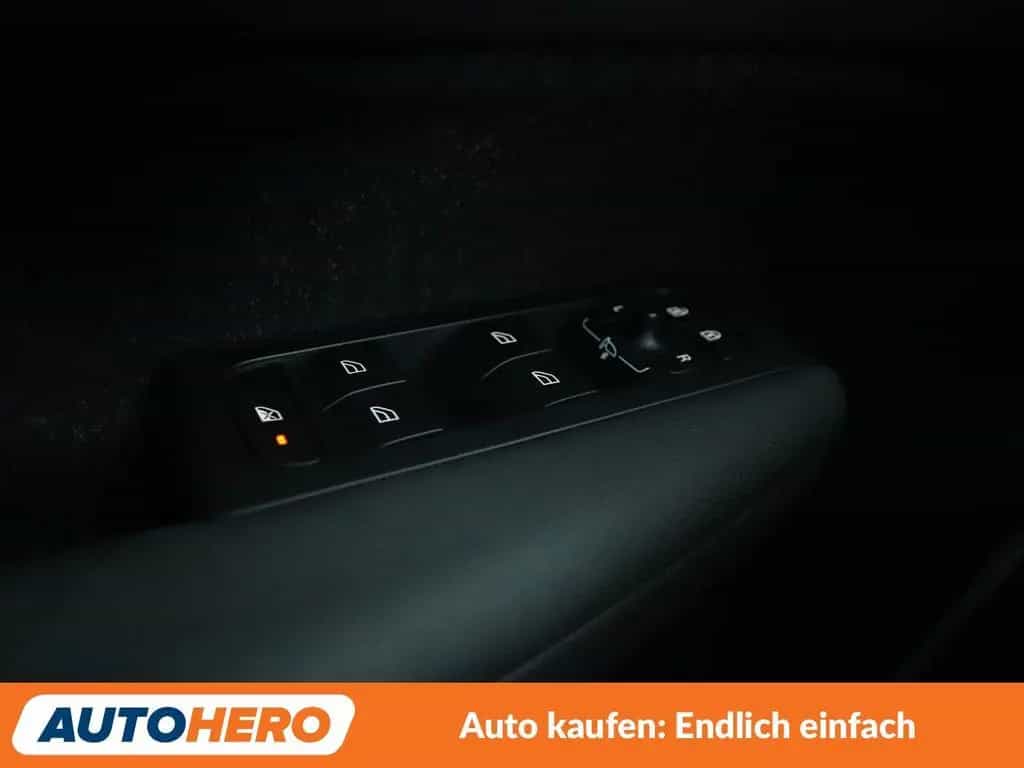 Volvo XC40 2.0 T4 Inscription 2WD Aut.*NAVI*LED*TEMPO* 11/2019-photo-25