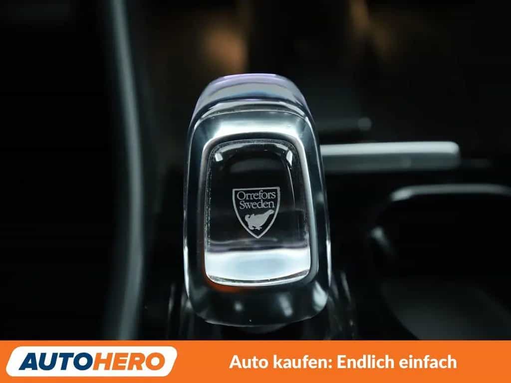 Volvo XC40 2.0 T4 Inscription 2WD Aut.*NAVI*LED*TEMPO* 11/2019-photo-27