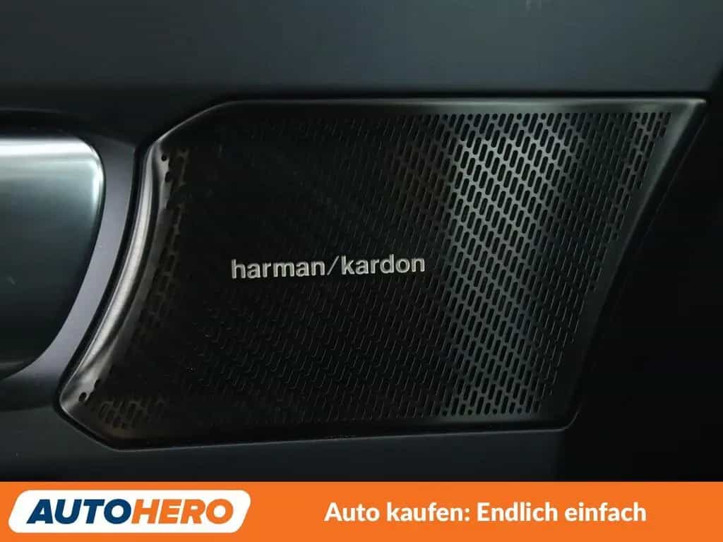 Volvo XC40 2.0 T4 Inscription 2WD Aut.*NAVI*LED*TEMPO* 11/2019-photo-28