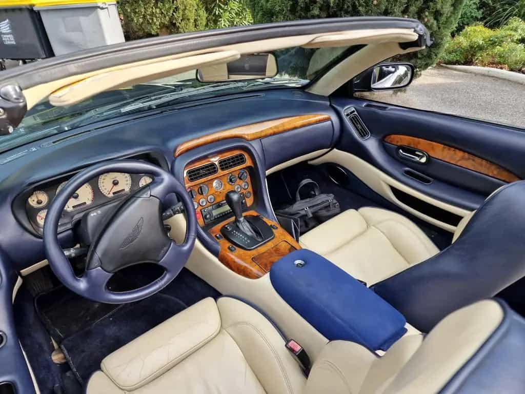 Aston Martin DB7 Vantage Volante Vantage V12 6.0L 420CV AUTOM 10/2001-photo-22
