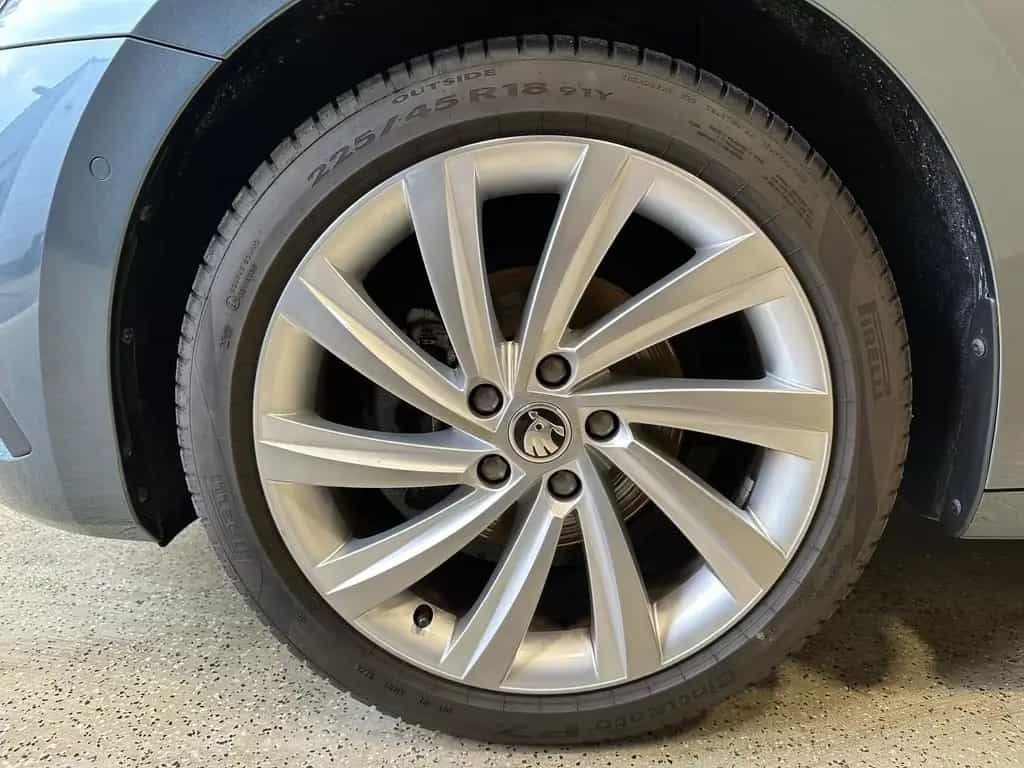 Skoda Octavia Combi 1.5 TSI Style LED|Navi|SHZ|Canton| 01/2021-photo-7