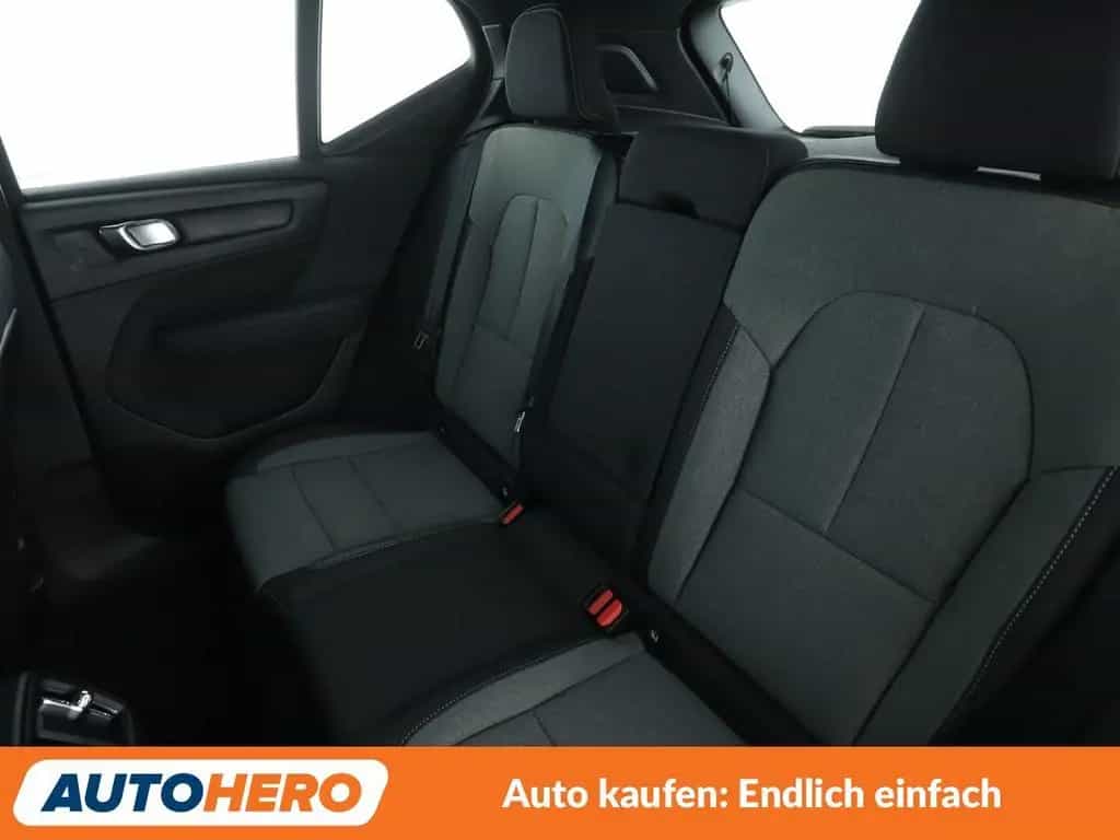 Volvo XC40 2.0 B3 Core 2WD Aut.*LED*PDC*SHZ*TEMPO 12/2022-photo-13
