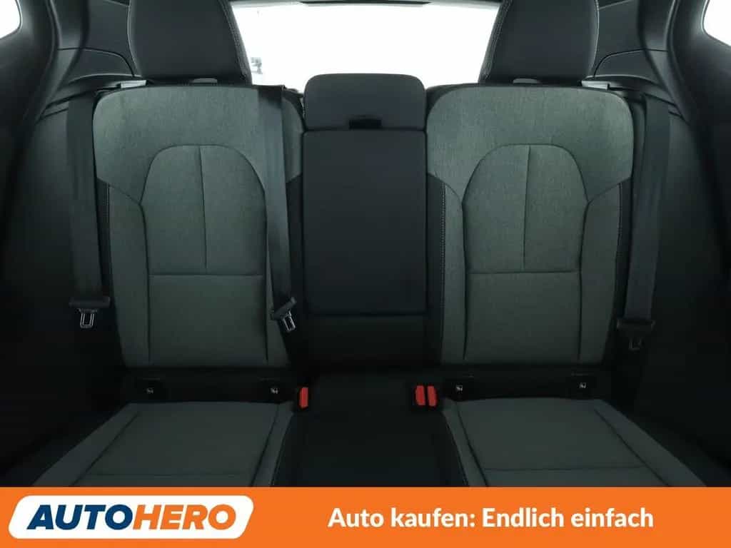 Volvo XC40 2.0 B3 Core 2WD Aut.*LED*PDC*SHZ*TEMPO 12/2022-photo-15