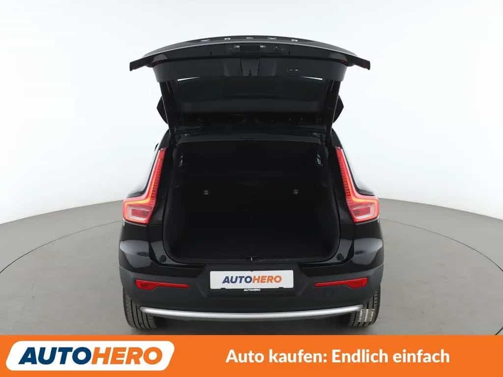 Volvo XC40 2.0 B3 Core 2WD Aut.*LED*PDC*SHZ*TEMPO 12/2022-photo-16