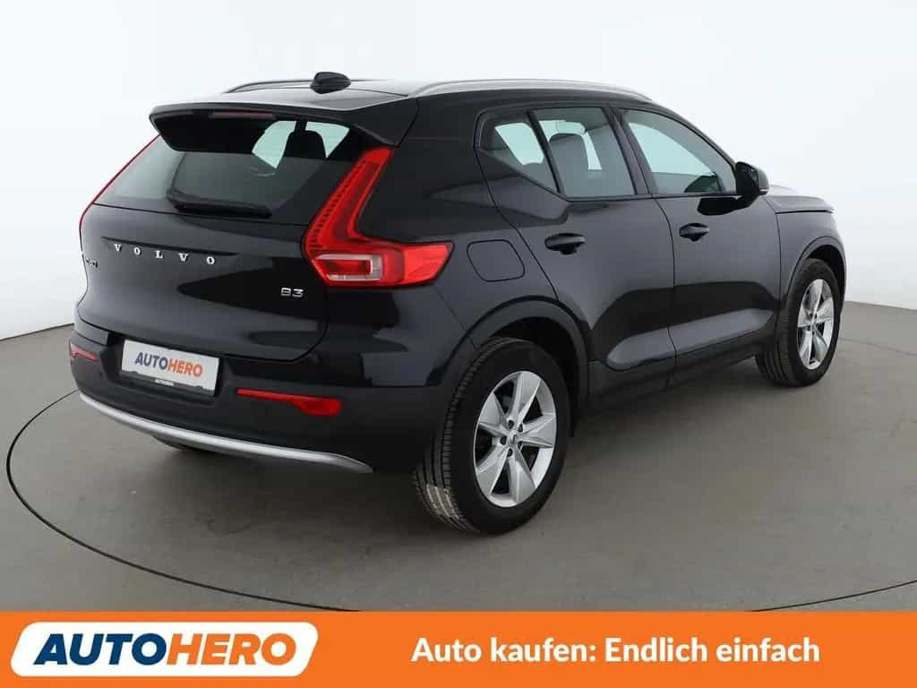 Volvo XC40 2.0 B3 Core 2WD Aut.*LED*PDC*SHZ*TEMPO 12/2022-photo-5