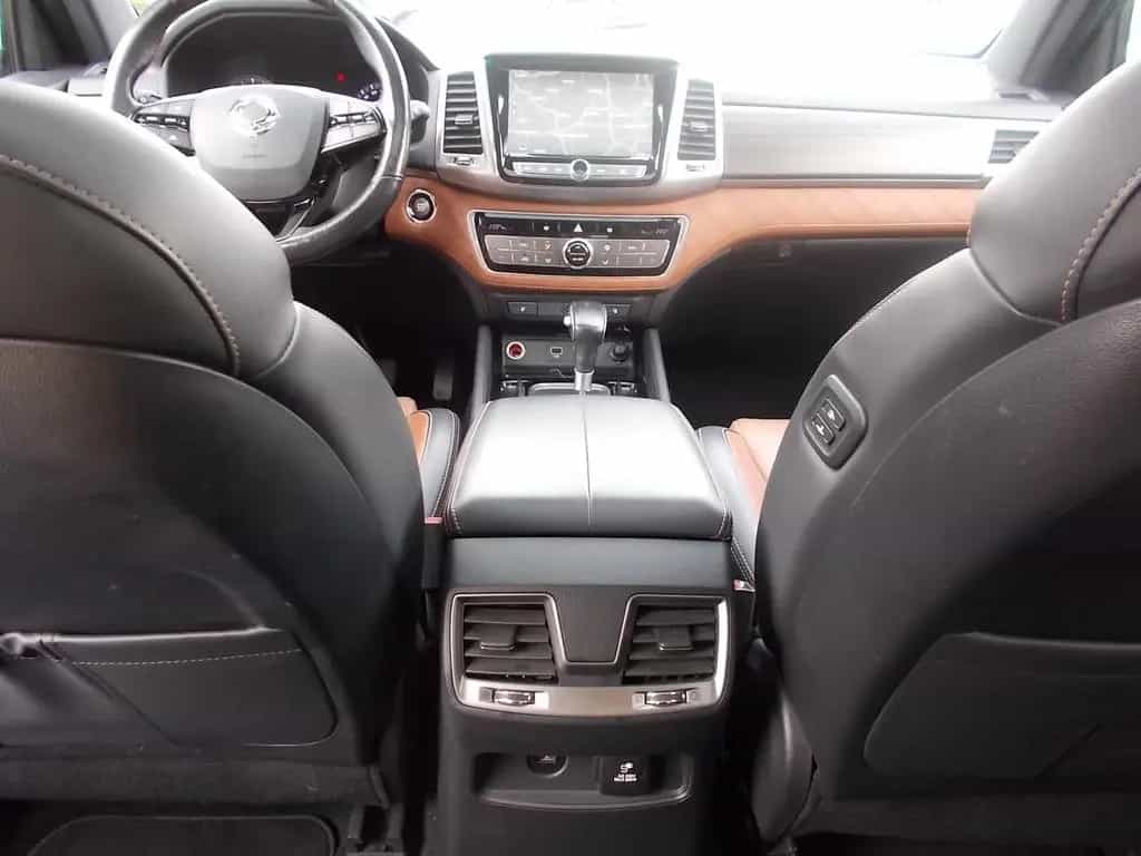 Ssangyong REXTON Sapph. 4WD AT AHK Leder SD Navi Alu20" 03/2020-photo-20