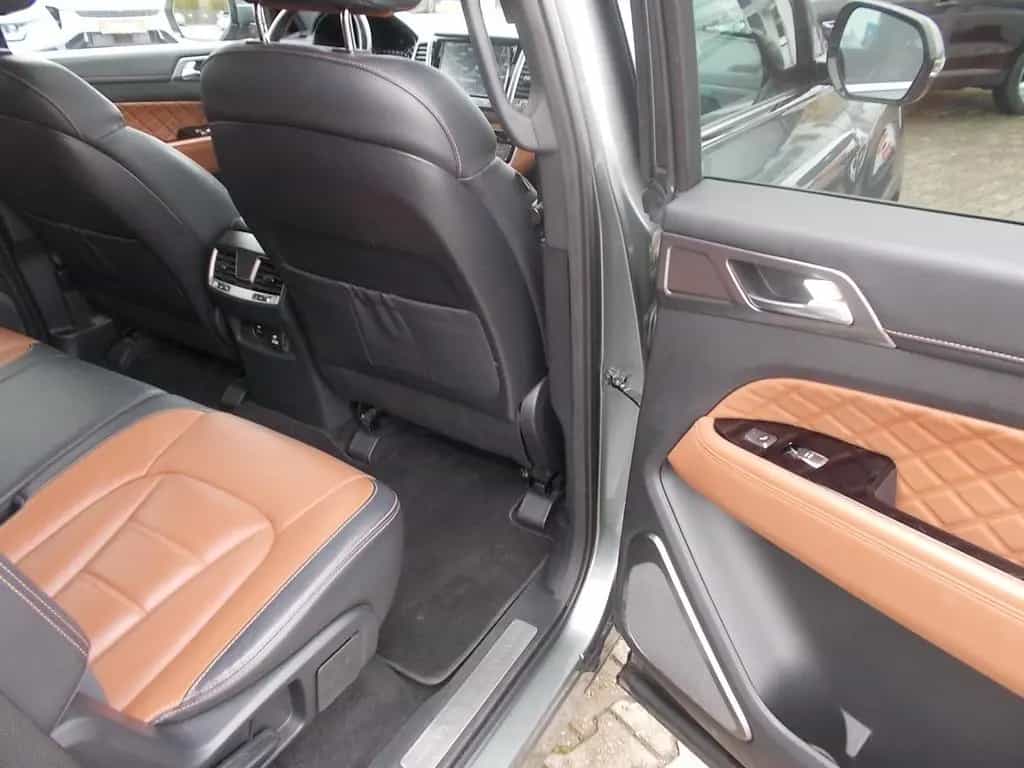 Ssangyong REXTON Sapph. 4WD AT AHK Leder SD Navi Alu20" 03/2020-photo-29