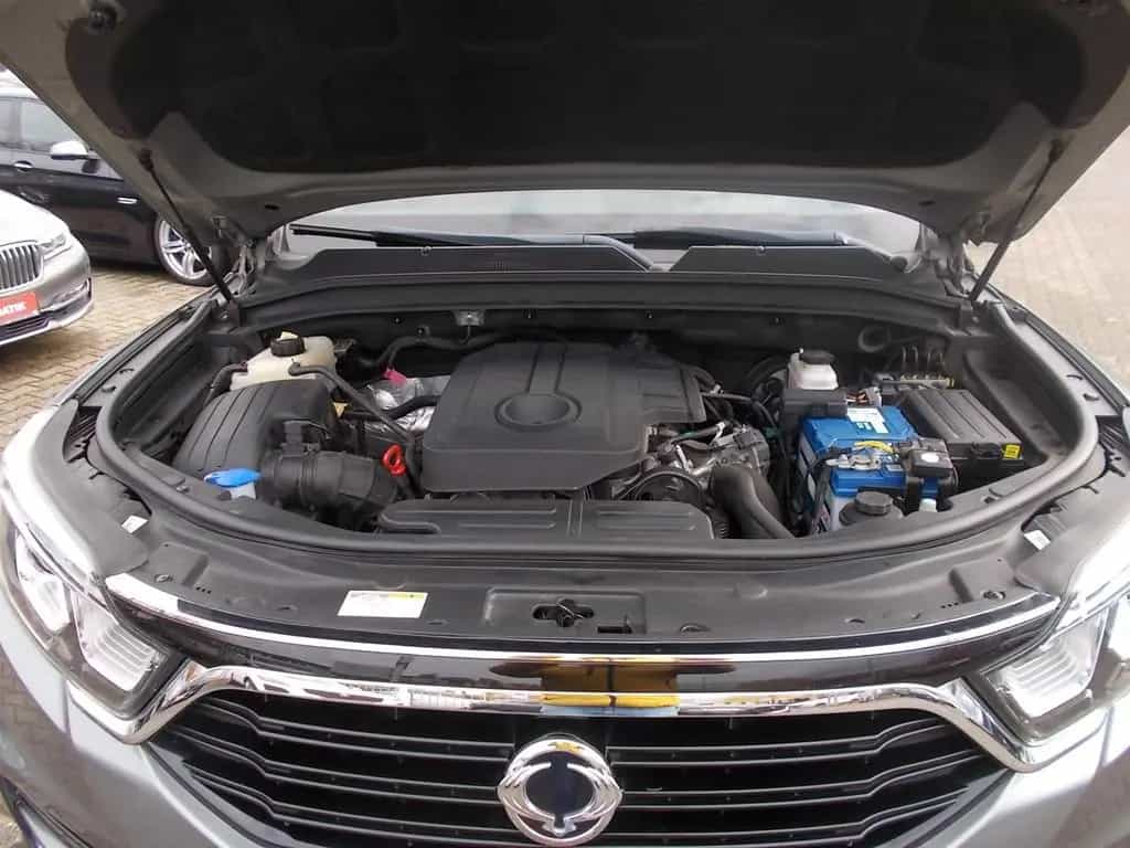 Ssangyong REXTON Sapph. 4WD AT AHK Leder SD Navi Alu20" 03/2020-photo-9