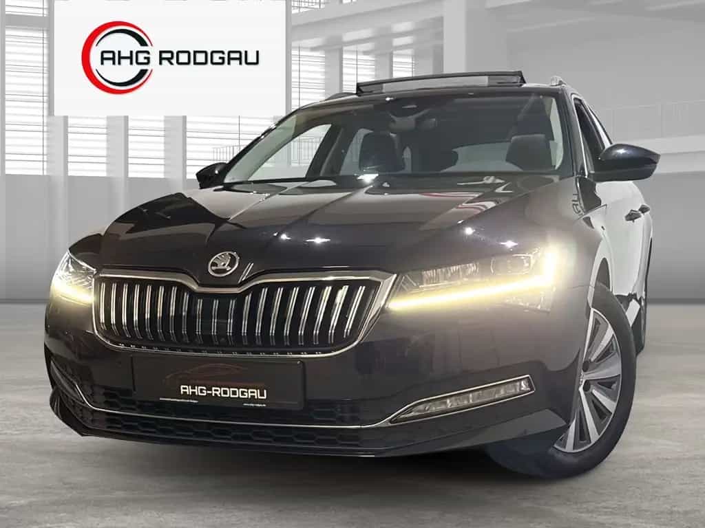 Skoda Superb Combi Premium Edition/360KAM/LED/DCC/PANO 11/2021-photo-1