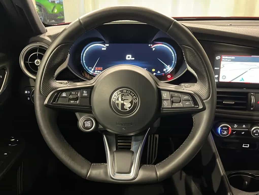 Alfa Romeo Giulia 2.0 Veloce Q4 | ACC |19"LM |MATRIX 07/2023-photo-12