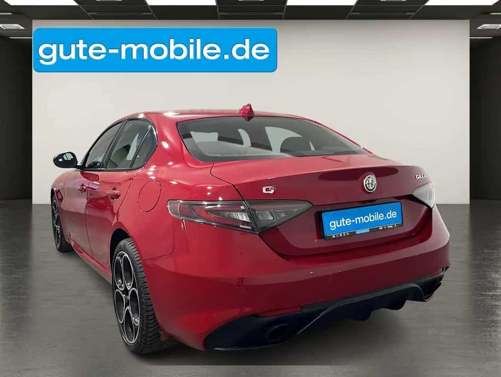 Alfa Romeo Giulia 2.0 Veloce Q4 | ACC |19"LM |MATRIX 07/2023-photo-3