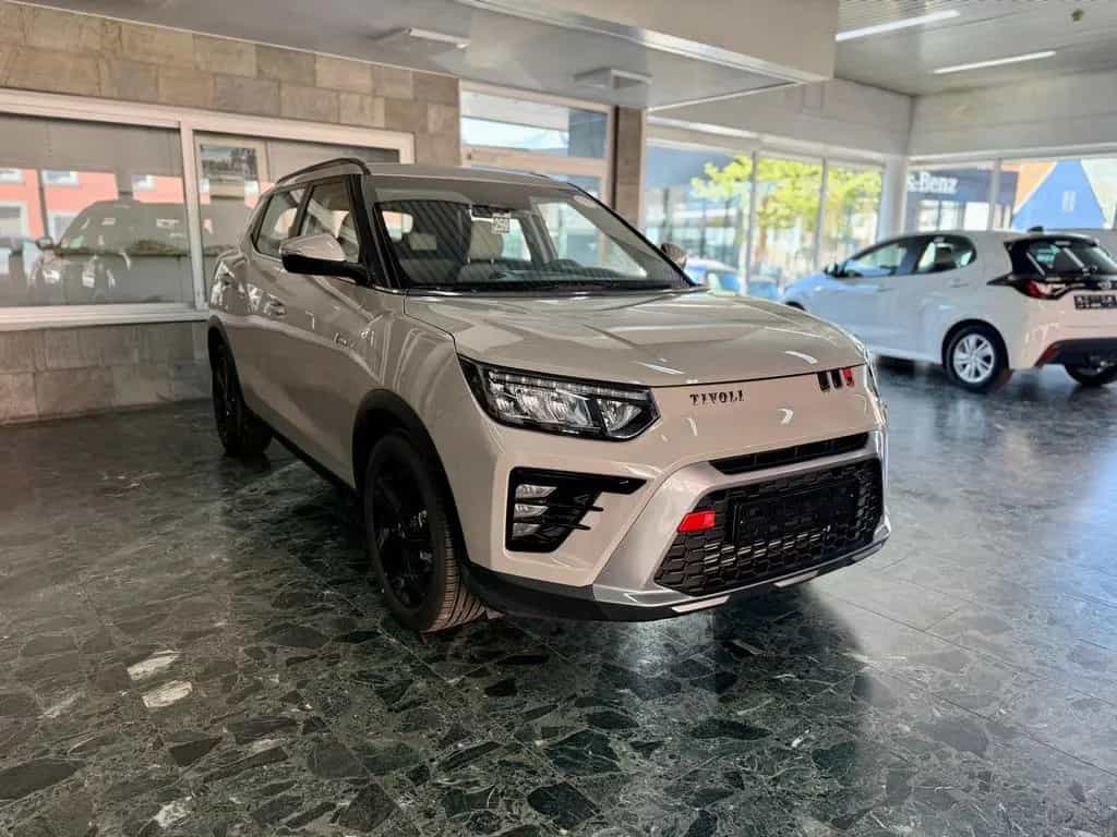 Ssangyong Tivoli 1.5 GDI 4x2 / Sitzhzg. Lenkradhzg. Kam... 12/2025-photo-2