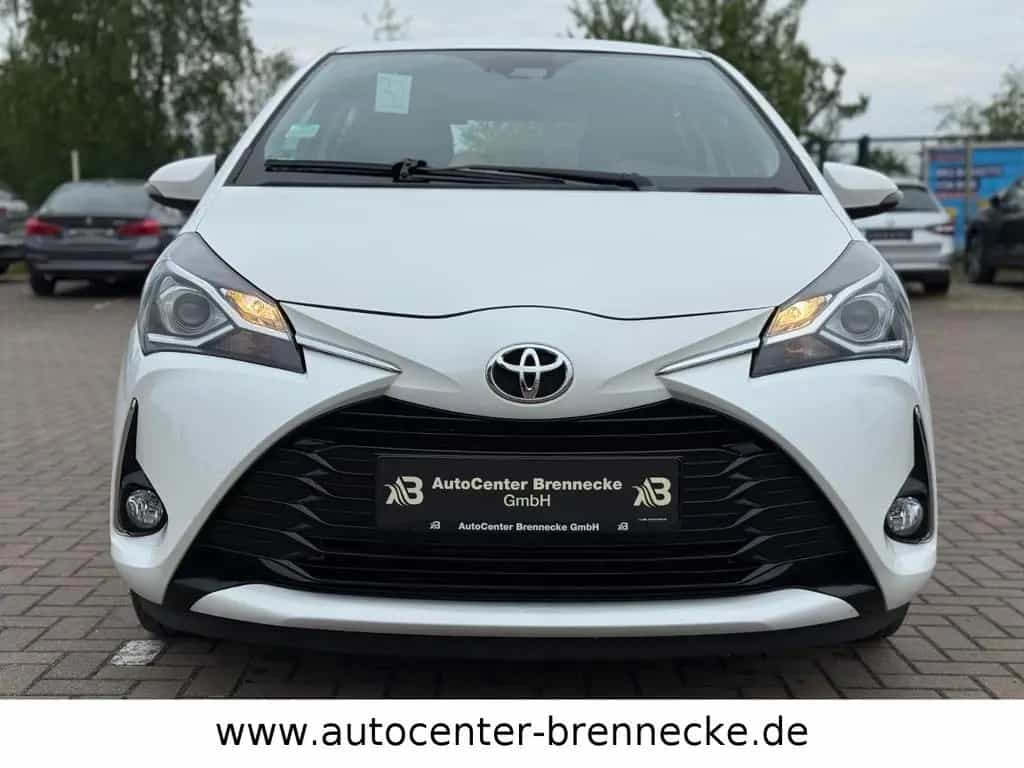 Toyota Yaris Team D*8-fach bereift*Rückfahrkamera* 12/2018-photo-1