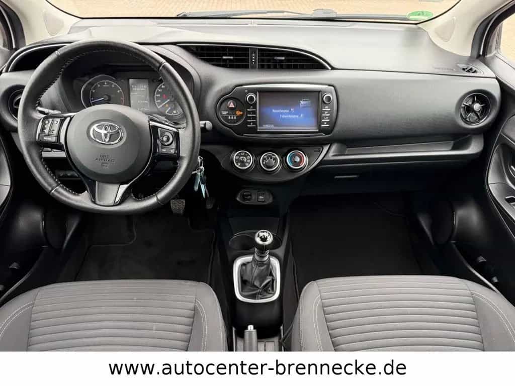 Toyota Yaris Team D*8-fach bereift*Rückfahrkamera* 12/2018-photo-10