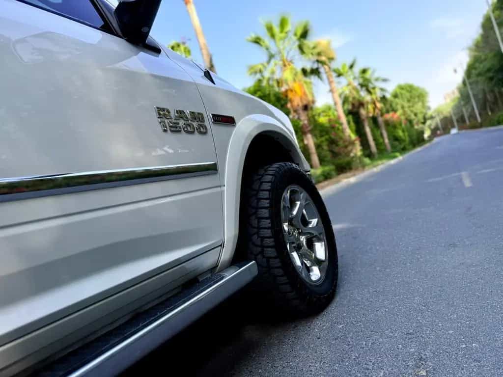 Dodge RAM 3.0DIESEL*OFFROAD*LIFT*LARAMIE*AHK*NAVI*LUFT*PDC 12/2015-photo-23