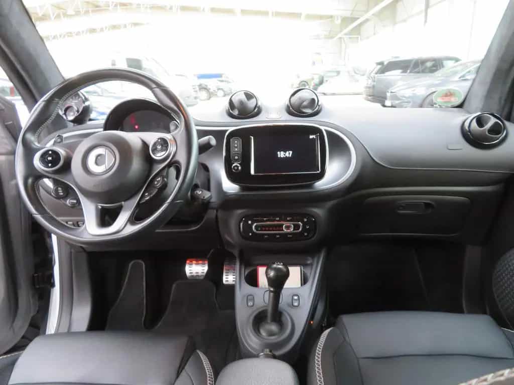 Smart ForTwo fortwo cabrio Brabus 06/2019-photo-21