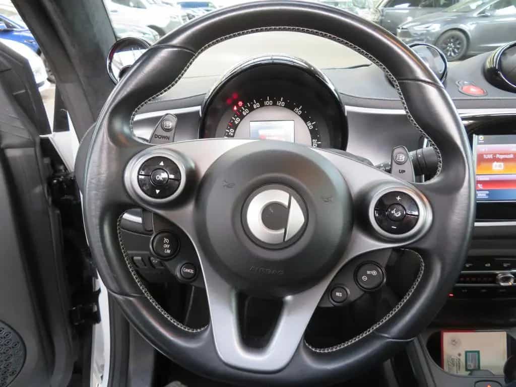 Smart ForTwo fortwo cabrio Brabus 06/2019-photo-36