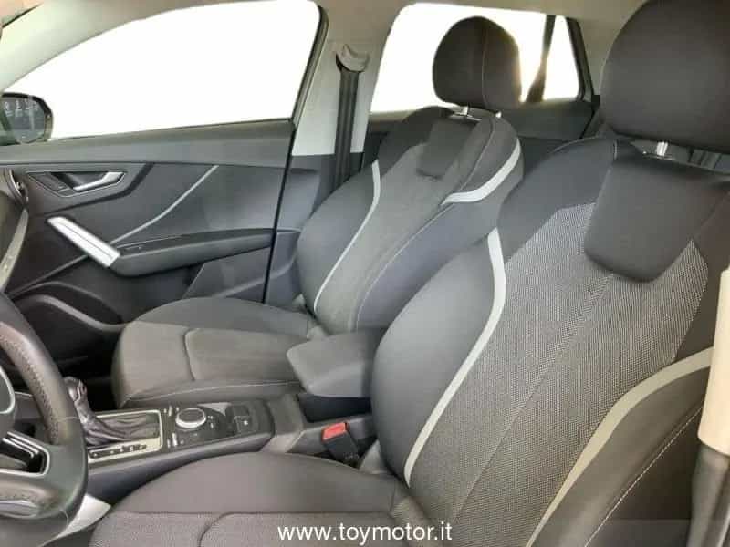 Audi Q2 30 TDI S tronic Identity Black 07/2020-photo-11