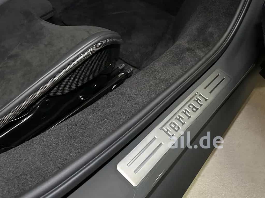 Ferrari 296 GTB Carbon BF Display Carplay LIFT 06/2024-photo-22