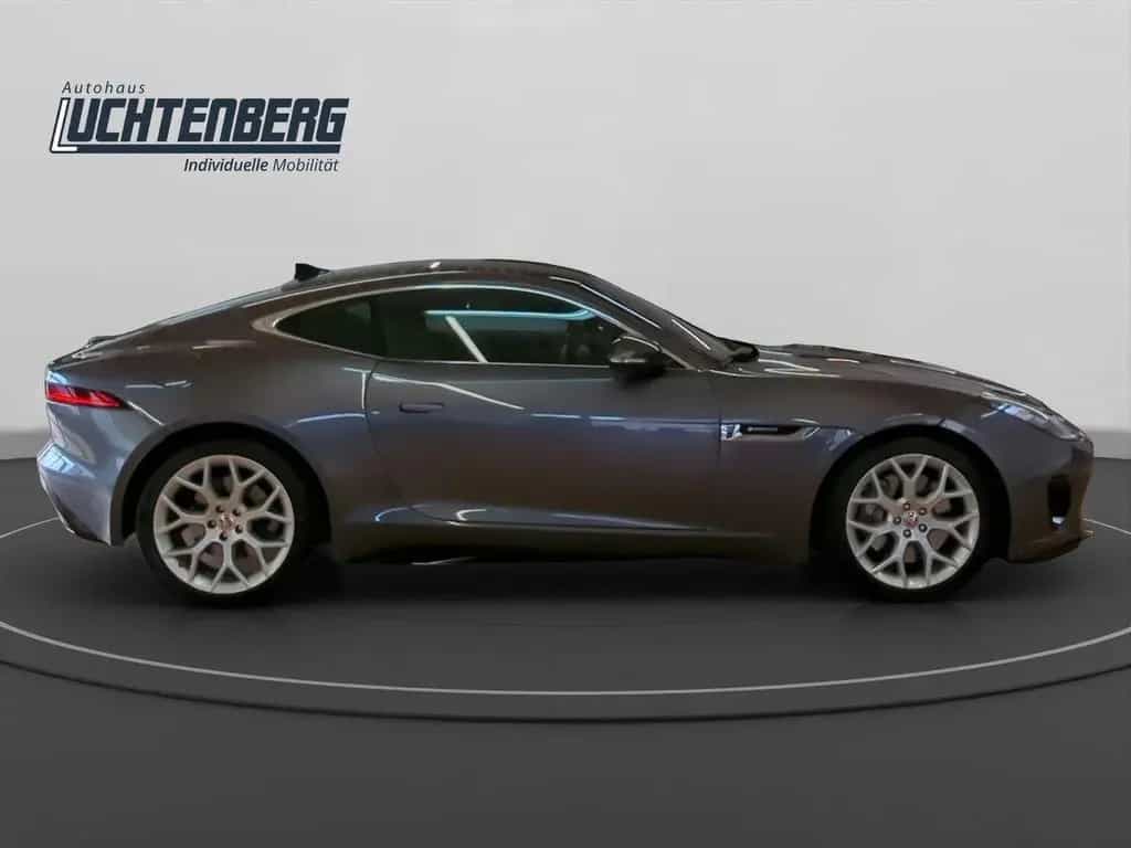Jaguar F-Type COUPE P300 R-DYANMIC PANO-DACH+TEIL-LEDER 03/2018-photo-4