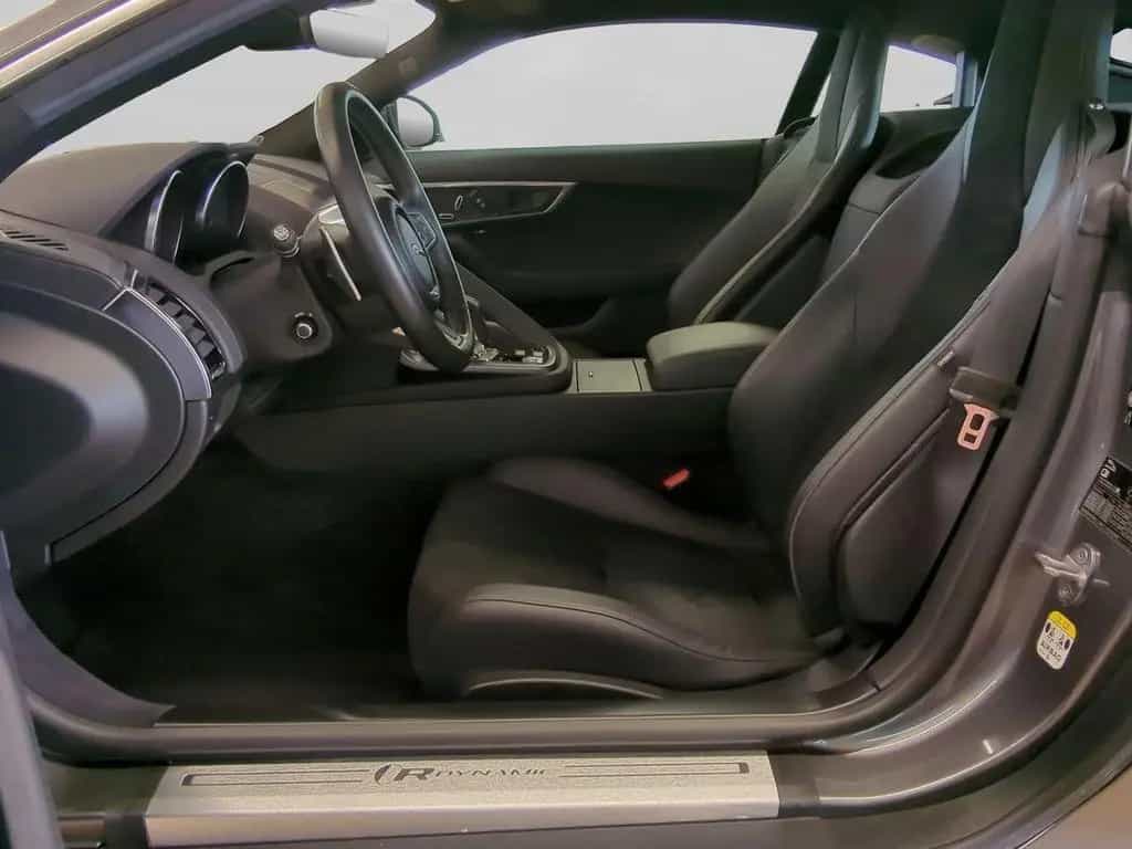 Jaguar F-Type COUPE P300 R-DYANMIC PANO-DACH+TEIL-LEDER 03/2018-photo-6
