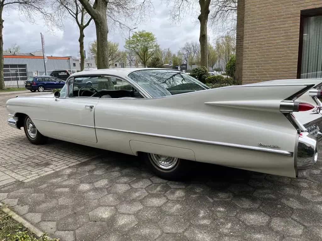 Cadillac Deville COUPE 06/1959-photo-12