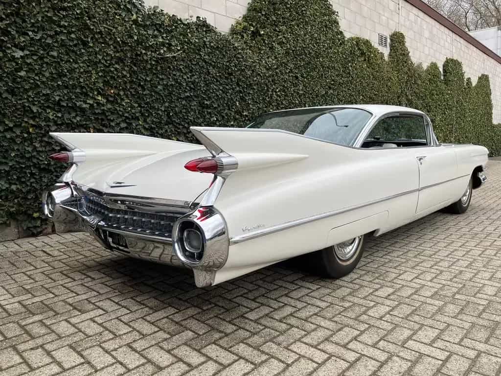 Cadillac Deville COUPE 06/1959-photo-4