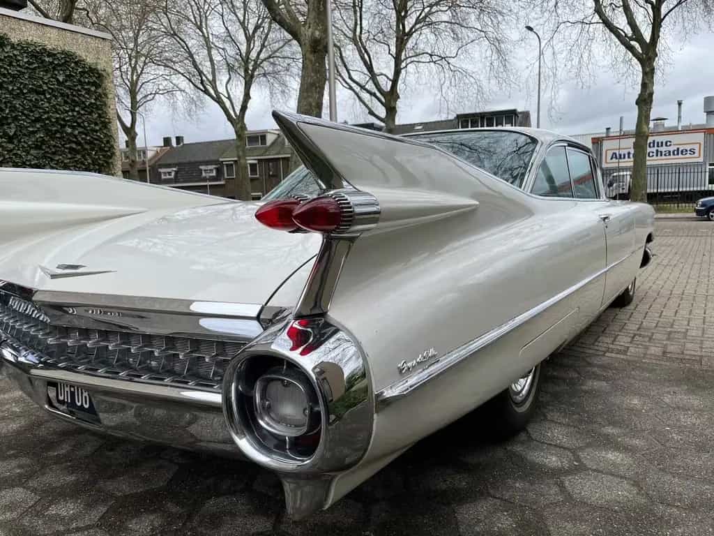 Cadillac Deville COUPE 06/1959-photo-7
