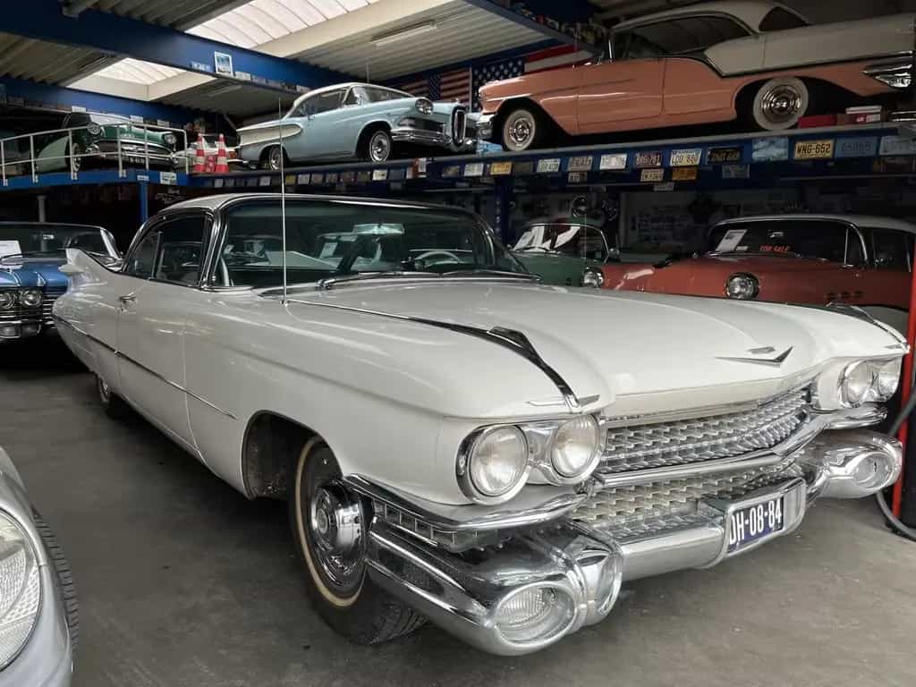Cadillac Deville COUPE 06/1959-photo-8