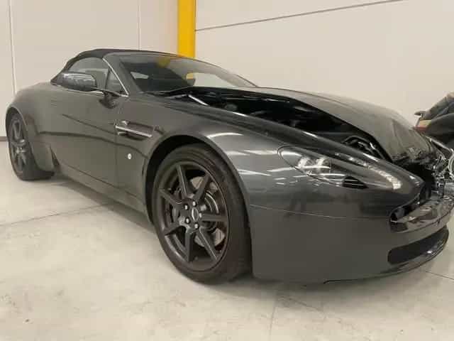 Aston Martin Aston MARTIN V8 Vantage Roadster Sportshift 09/2009-photo-6