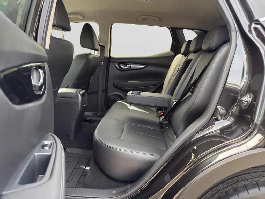 Nissan Qashqai Tekna/360°Navi/Leder/SHZ 04/2017-photo-9