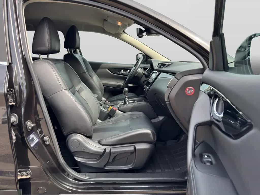 Nissan Qashqai Tekna/360°Navi/Leder/SHZ 04/2017-photo-10