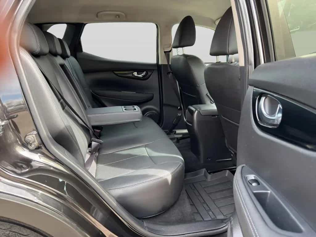 Nissan Qashqai Tekna/360°Navi/Leder/SHZ 04/2017-photo-11