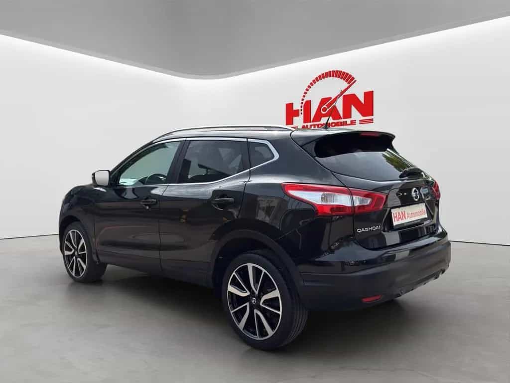 Nissan Qashqai Tekna/360°Navi/Leder/SHZ 04/2017-photo-1