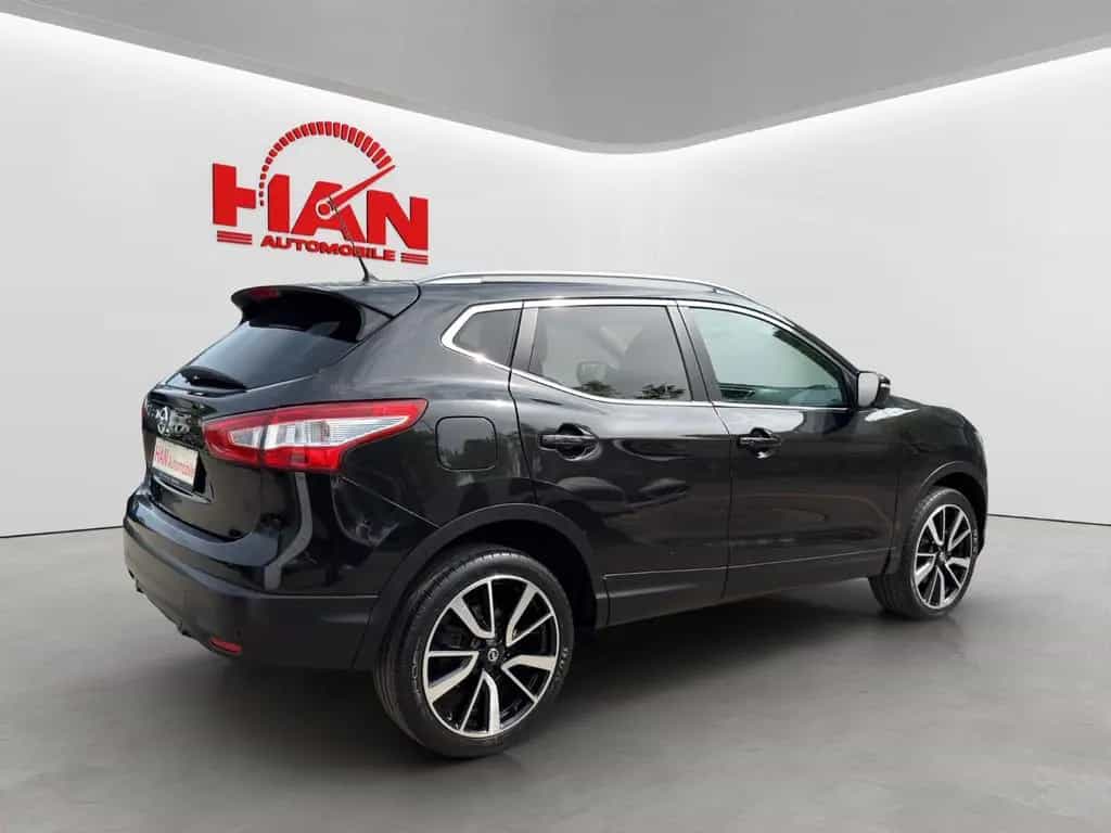 Nissan Qashqai Tekna/360°Navi/Leder/SHZ 04/2017-photo-3