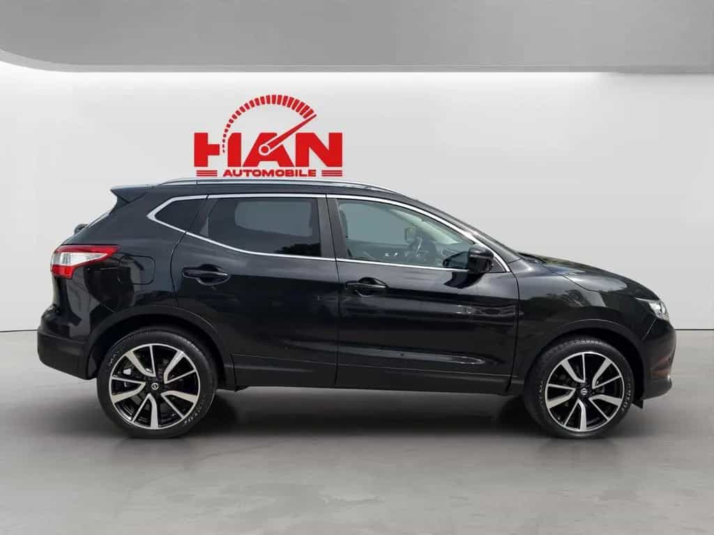 Nissan Qashqai Tekna/360°Navi/Leder/SHZ 04/2017-photo-4