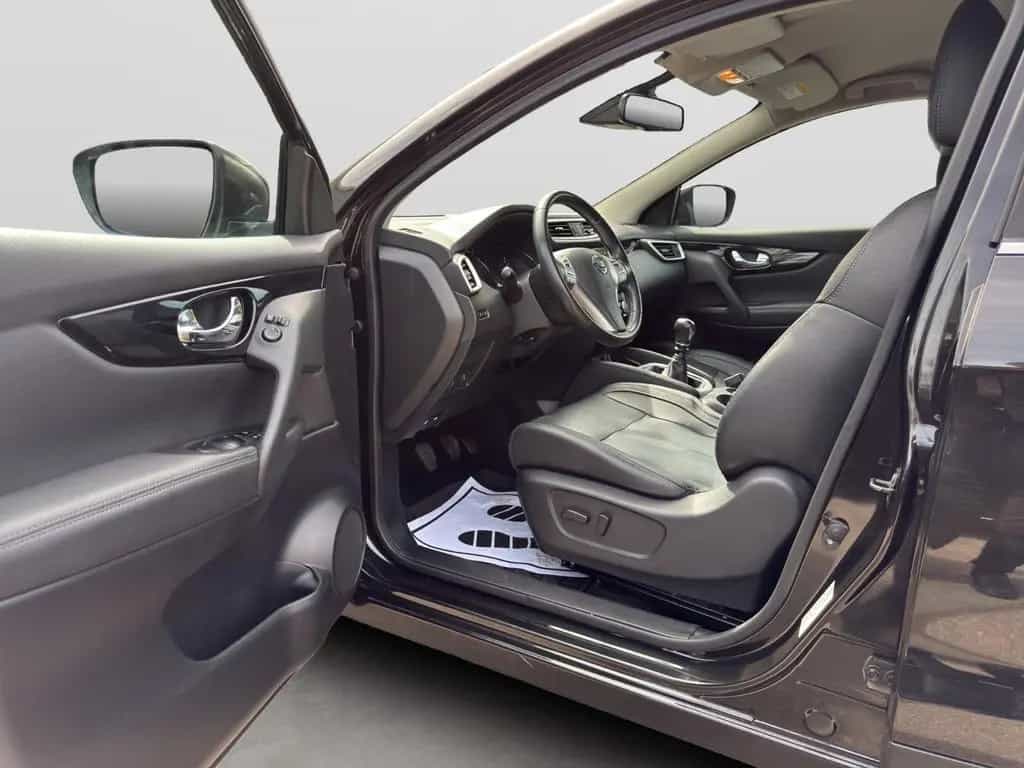 Nissan Qashqai Tekna/360°Navi/Leder/SHZ 04/2017-photo-5