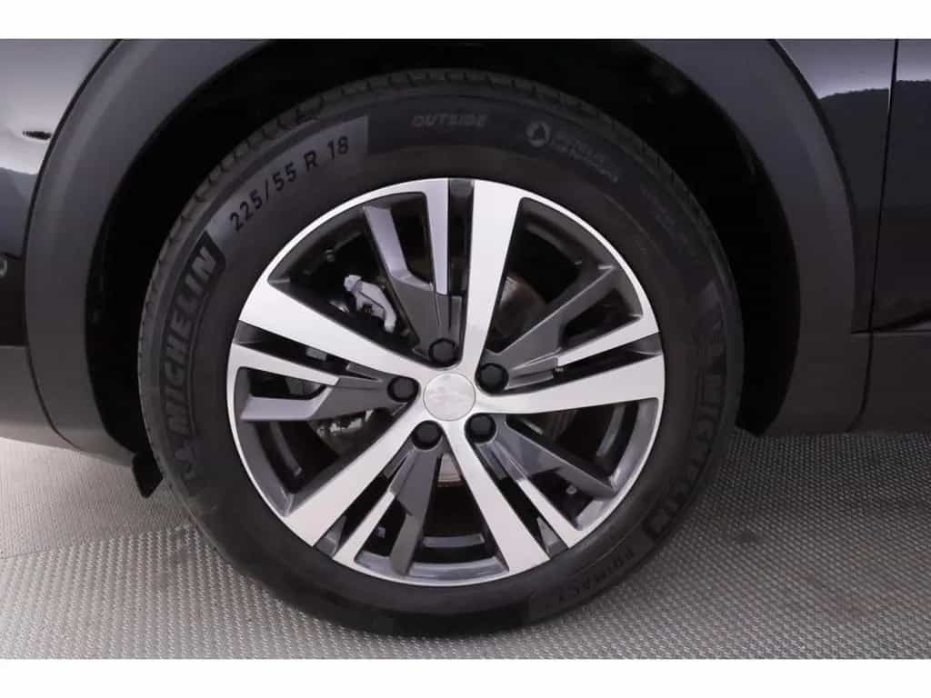 Peugeot 3008 1.2PureTech 130 Aut.Allure Pack+LED+NAVI 03/2023-photo-13