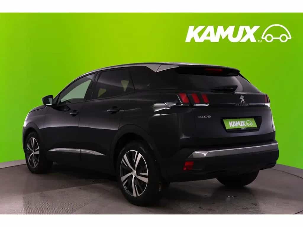 Peugeot 3008 1.2PureTech 130 Aut.Allure Pack+LED+NAVI 03/2023-photo-4