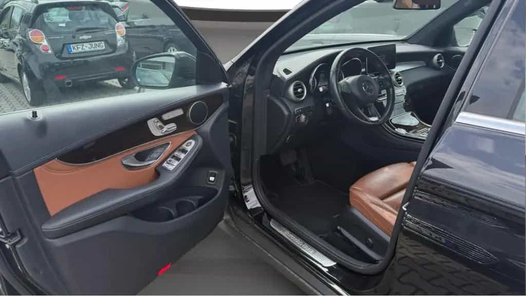Mercedes-Benz GLC 250 4Matic*NAVI*AMG*Sitzhz.* 06/2017-photo-12