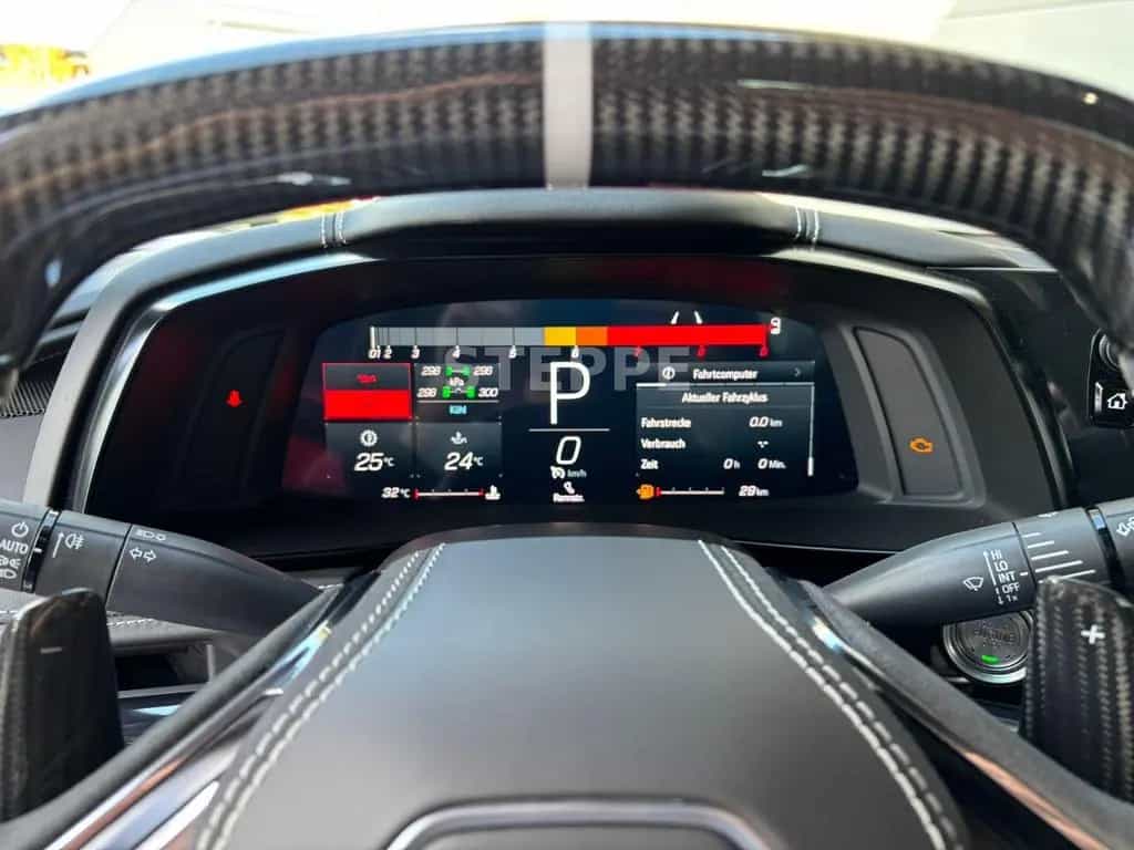 Corvette Z06 5,5 V8 Coupe Europamodell 3LZ 08/2025-photo-18